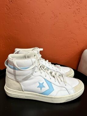 Converse Pro Blaze Classic Mid Top White Blue